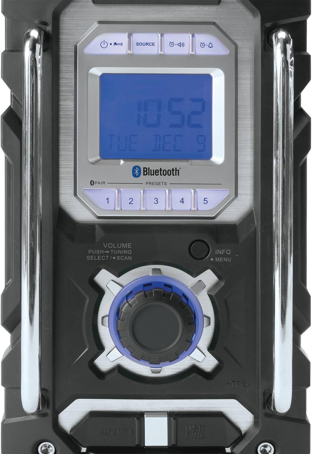 Makita XRM06B 18V LXT Lithium-Ion Cordless Bluetooth Job Site Radio: Home Improvement