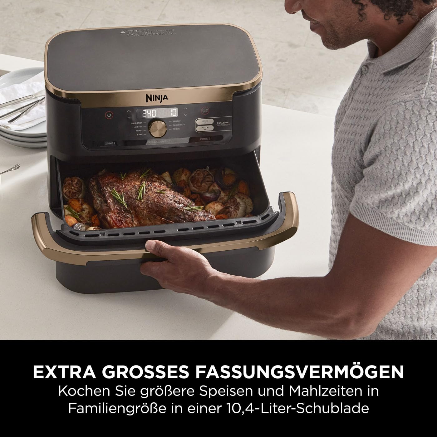 Ninja Foodi FlexDrawer Dual Zone Heißluftfritteuse, Airfryer mit 10,4-Fach und herausnehmbarem Trenner, Antihaftbeschichtung, spülmaschinenfester Korb, 7-in-1, Schwarz & Kupfer, AF500EUCP 4
