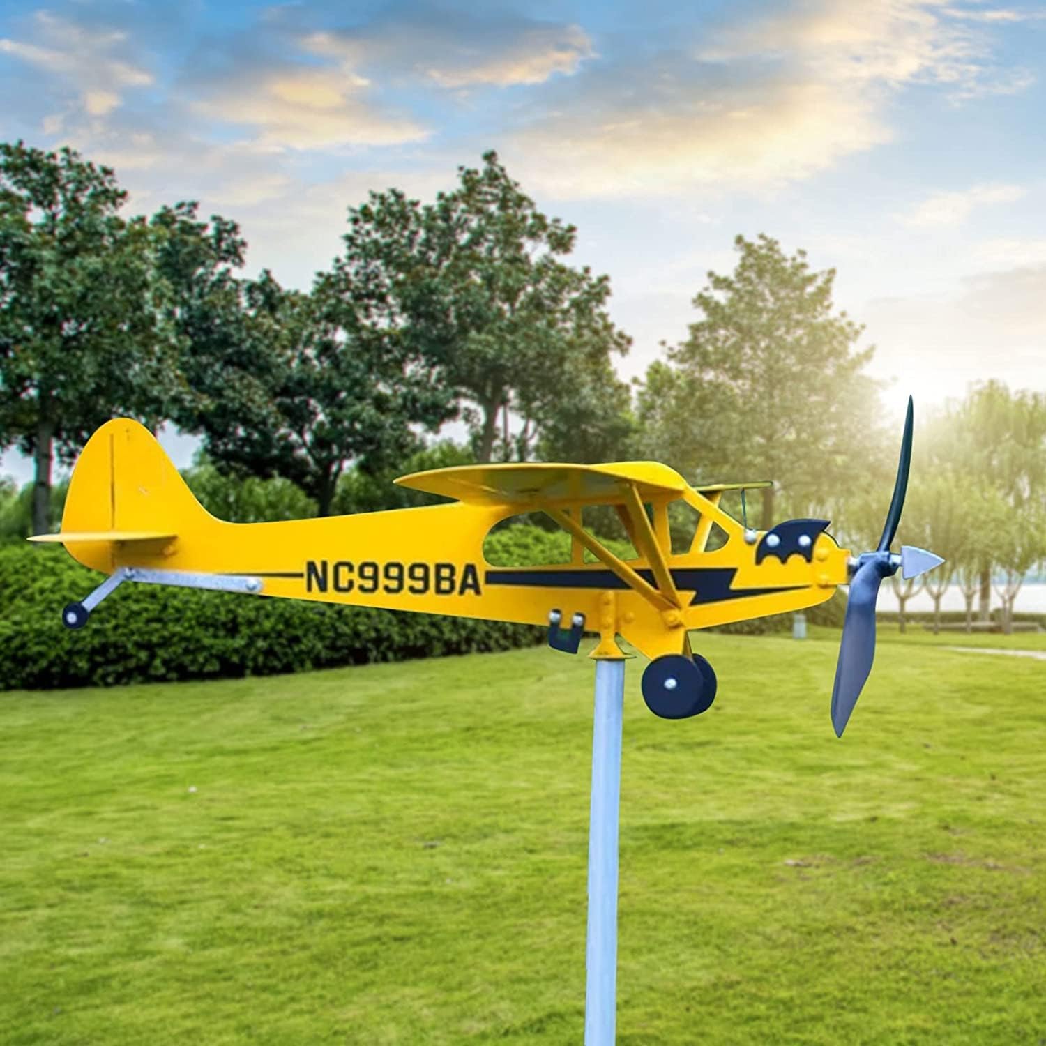 Weathervanes - Piper J3 Cub Airplane Weathervane - 2023 New Airplane Wind Spinner Metal Airplane Weathervane, Handmade Airplane Weathervanes Windmill, Outdoor Weathervanes Decor Gift for Flight Lovers (32 x 28cm)