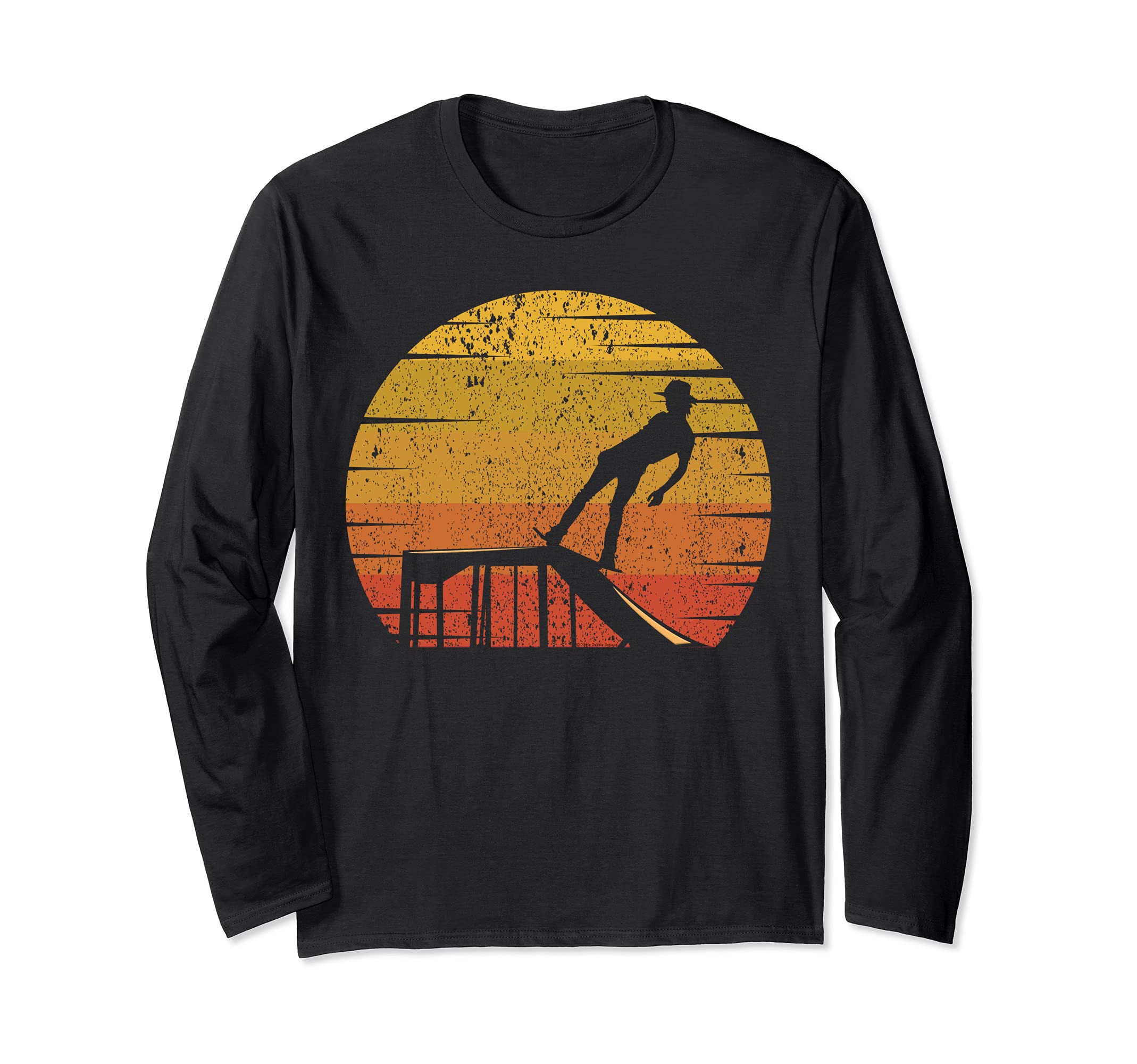 Cool Retro Sunset Kickflip Skateboarding Design Long Sleeve T-Shirt