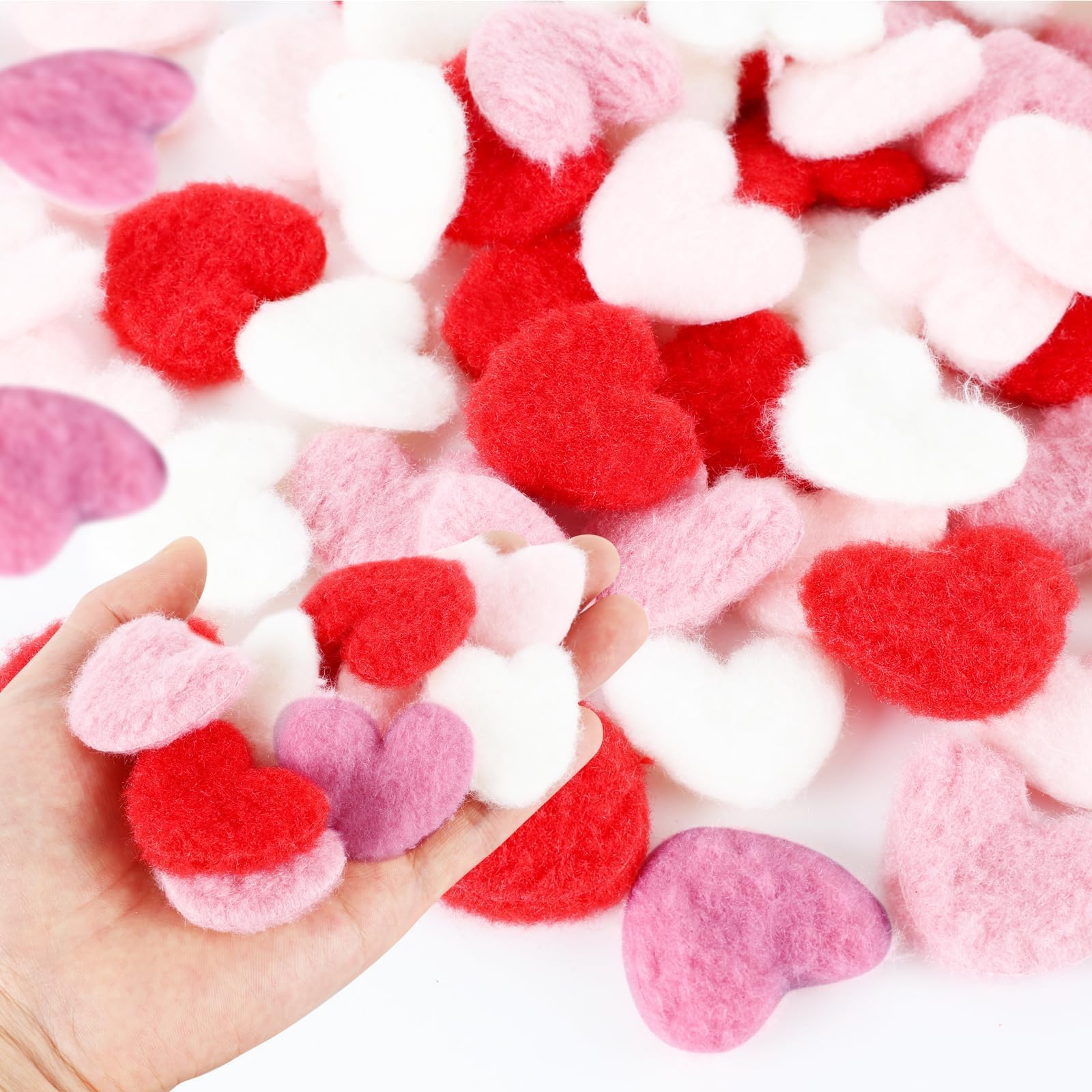 Photo 1 of 100 pcs Valentine's Day Felt Hearts, 40 mm Mini Red Pink White Hearts Love Shaped Cute Felt Crafts Ornaments Decoration for Valentine's Day Wedding Holiday Party Decoration (Mixed Color, 40mm)