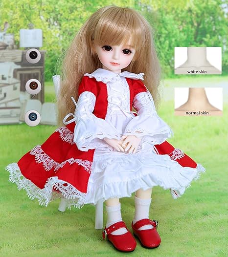 muñeca con vestidos intercambiables