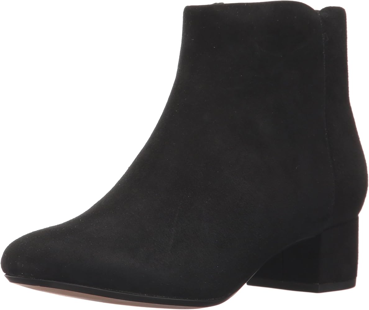 black clark booties