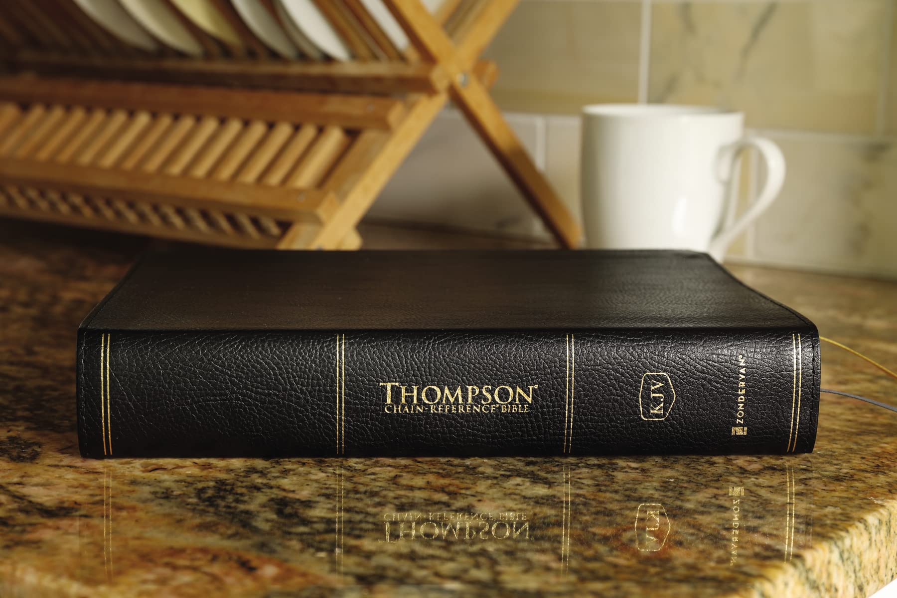 KJV, Thompson Chain-Reference Bible, European Bonded Leather, Black, Red Letter, Comfort Print KJV, Thompson Chain-Reference Bible, European Bonded Leather, Black, Red Letter, Comfort Print Bonded Leather
