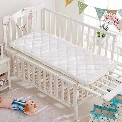 white crib comforter