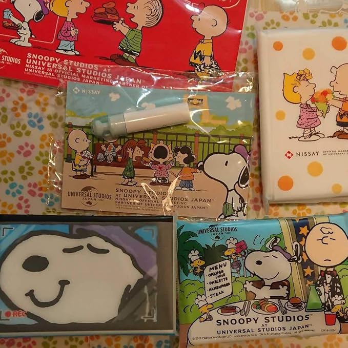 Amazon Co Jp スヌーピー ティッシュ ジップロック シミトリ クリアファイル フリーザーパック ホビー