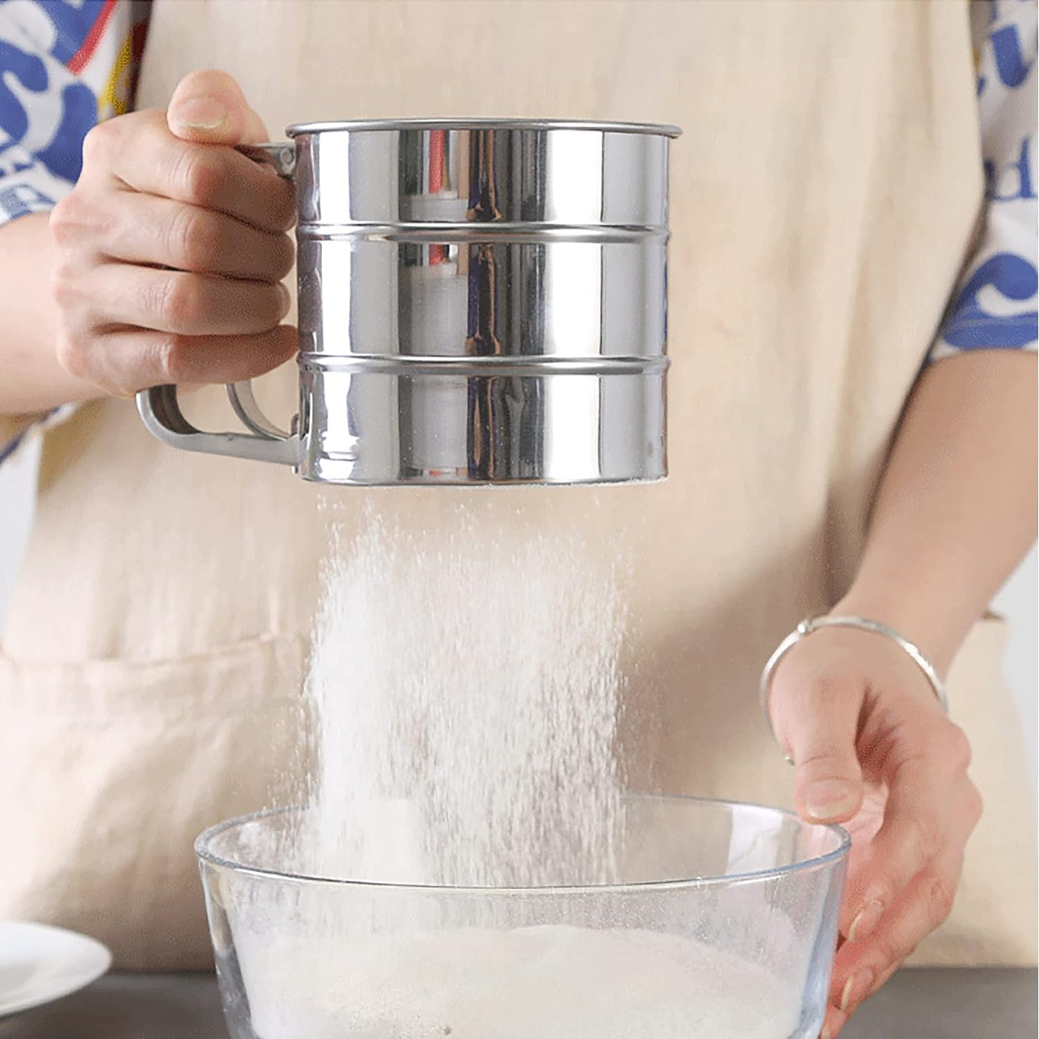 AL-FAHMI Flour Sifter Stainless Steel Flour Sieve Shaker Dredger Hand-held for Icing Cake Sifter Cake Flour Coconut Flour Sifter