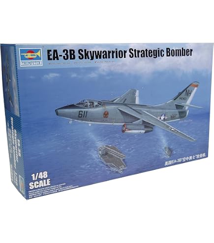 Amazon.com: Trumpeter 1:48 - Douglas EKA-3B Skywarrior : Arts