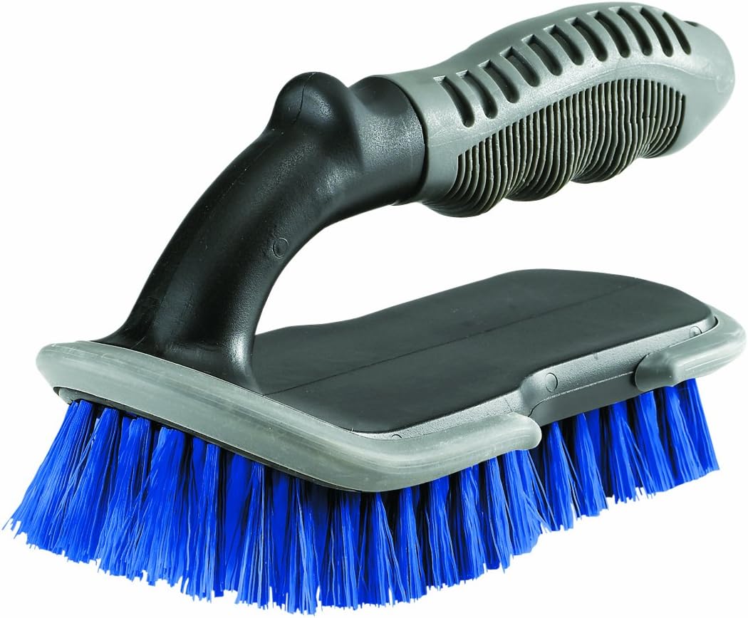 658 – 272 Soft Brush with Handle