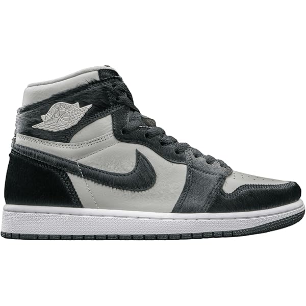 Amazon.com | AIR JORDAN 1 RETRO HIGH OG (GS) 