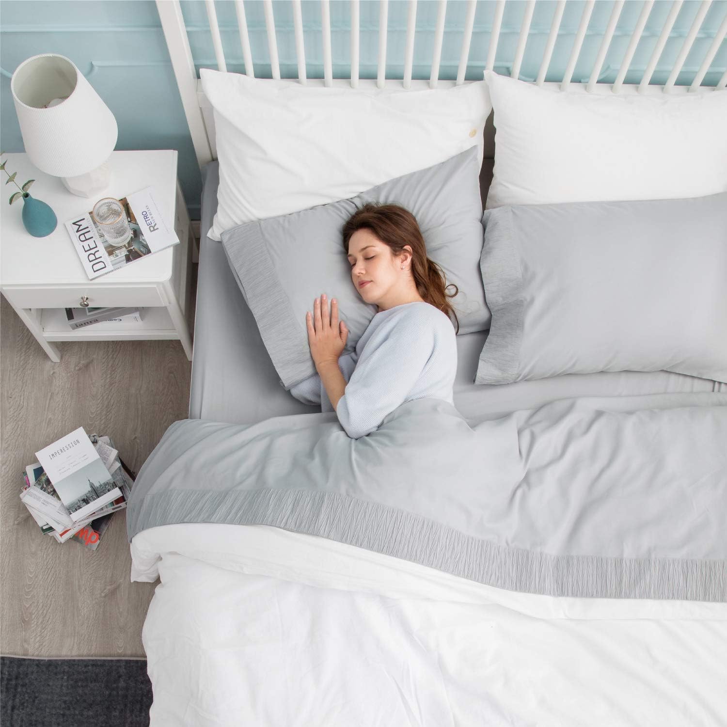 Bedsure Bed Sheet Set - Ruffled Embossed Light Gray Bed Sheets - Soft Brushed Microfiber, Wrinkle Resistant Bedding Set - 1 Fitted Sheet, 1 Flat Sheet, 2 Pillowcases (Queen, Light Grey): Home & Kitchen
