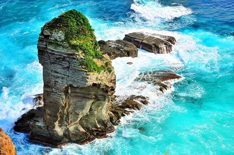 Amazon Co Jp 風景写真ポスター 沖縄 与那国島の立神岩 トゥンガン 01 島の絶景を最高級の材料とこだわりのプリントで再現しました A1 84 1 59 4cm ホーム キッチン