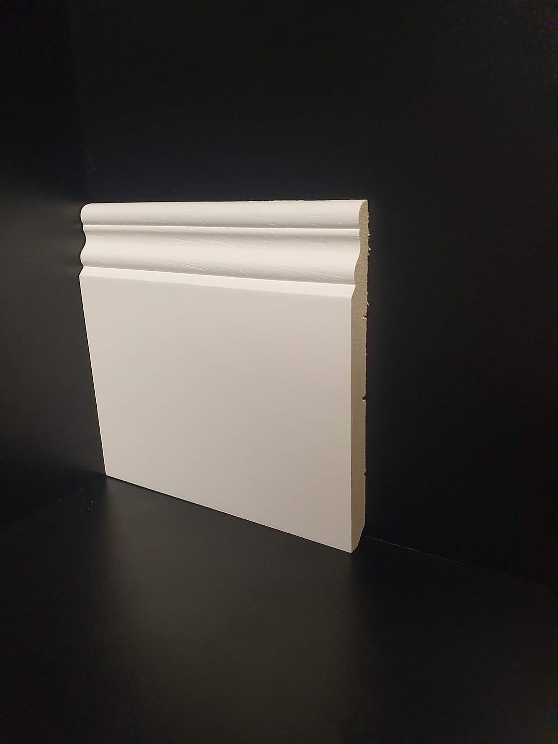 Battiscopa In Legno Massello Alto 15 Centimentri Sagomato Ducale Inglese Bianco Ral 9010 Prezzo Per Metro Lineare Inserire Nella Casella I Metri Non Il Numero Di Aste Amazon It Fai Da Te