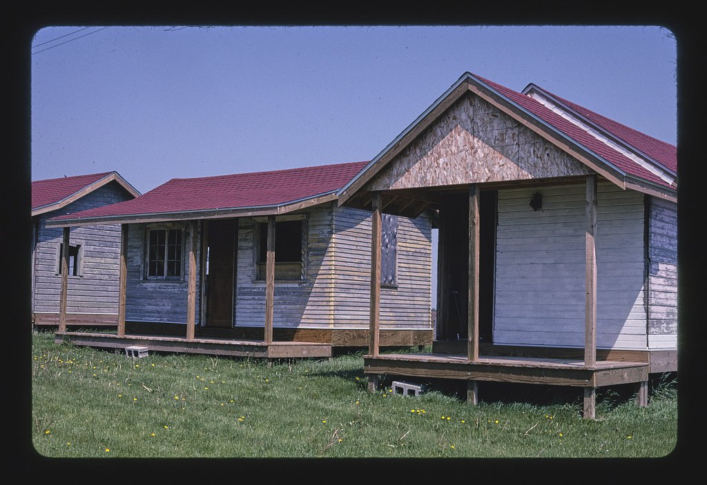 Amazon Com 24 X 36 Photo Youngville Cafe Cabins Near Van Horne