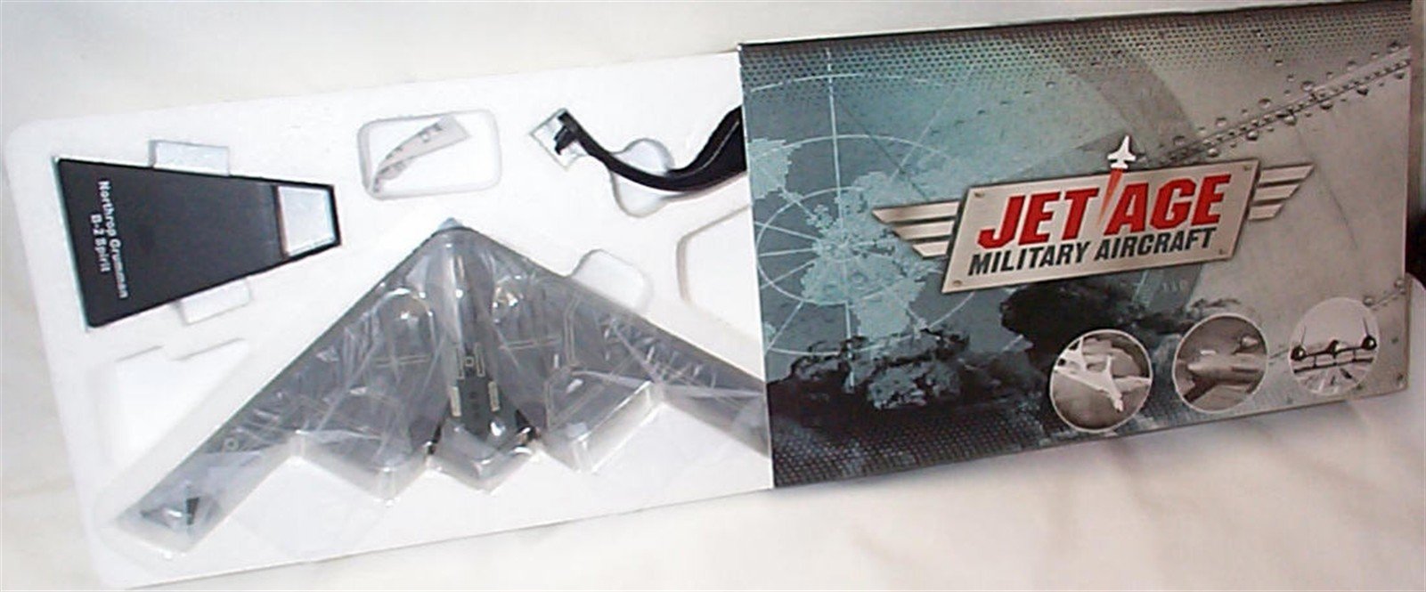 atlas editions Northrop Grumman B-2 Spirit Jet Age Military aircraft 1:200 scale model