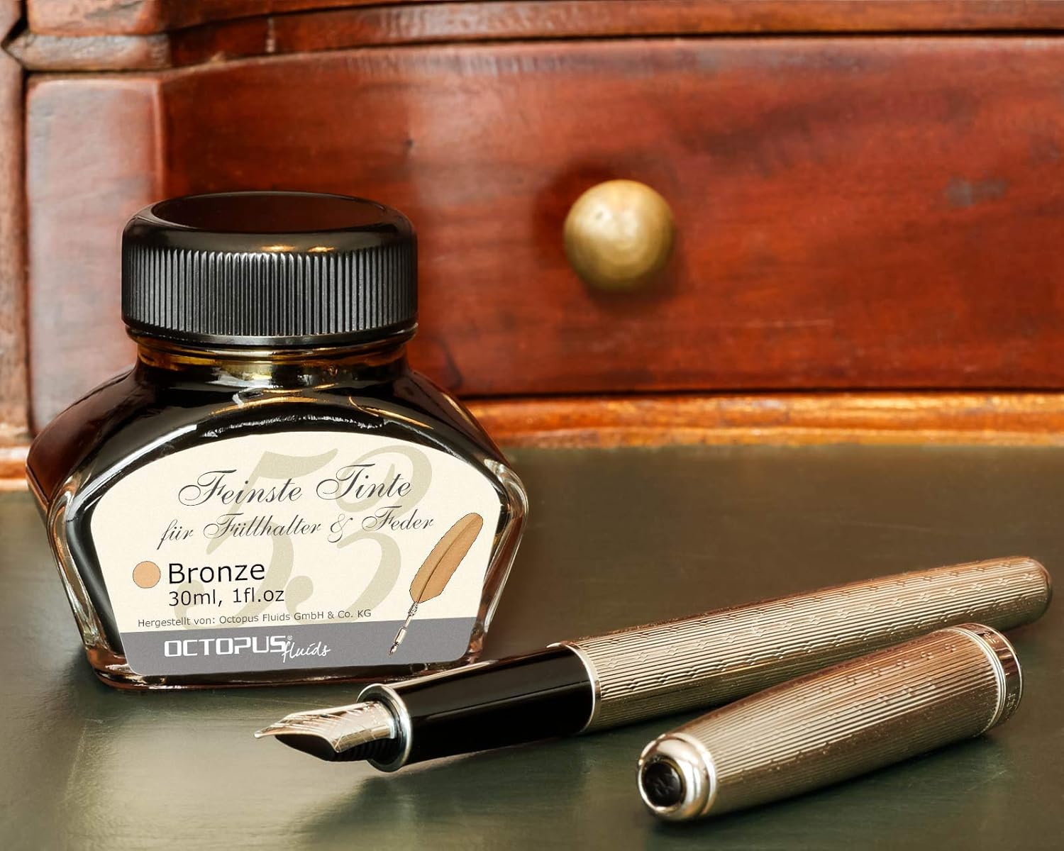 Octopus Fluids Fountain pen ink in ink glass,Writing ink for fountain pen Fountain pen ink in Bronze 30ml, inkpot, Calligraphy Ink - Image 4