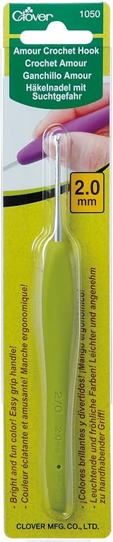 Clover Amour Crochet Hook 2.0mm 2mm Green Easy Grip Metal CL1050 view 2