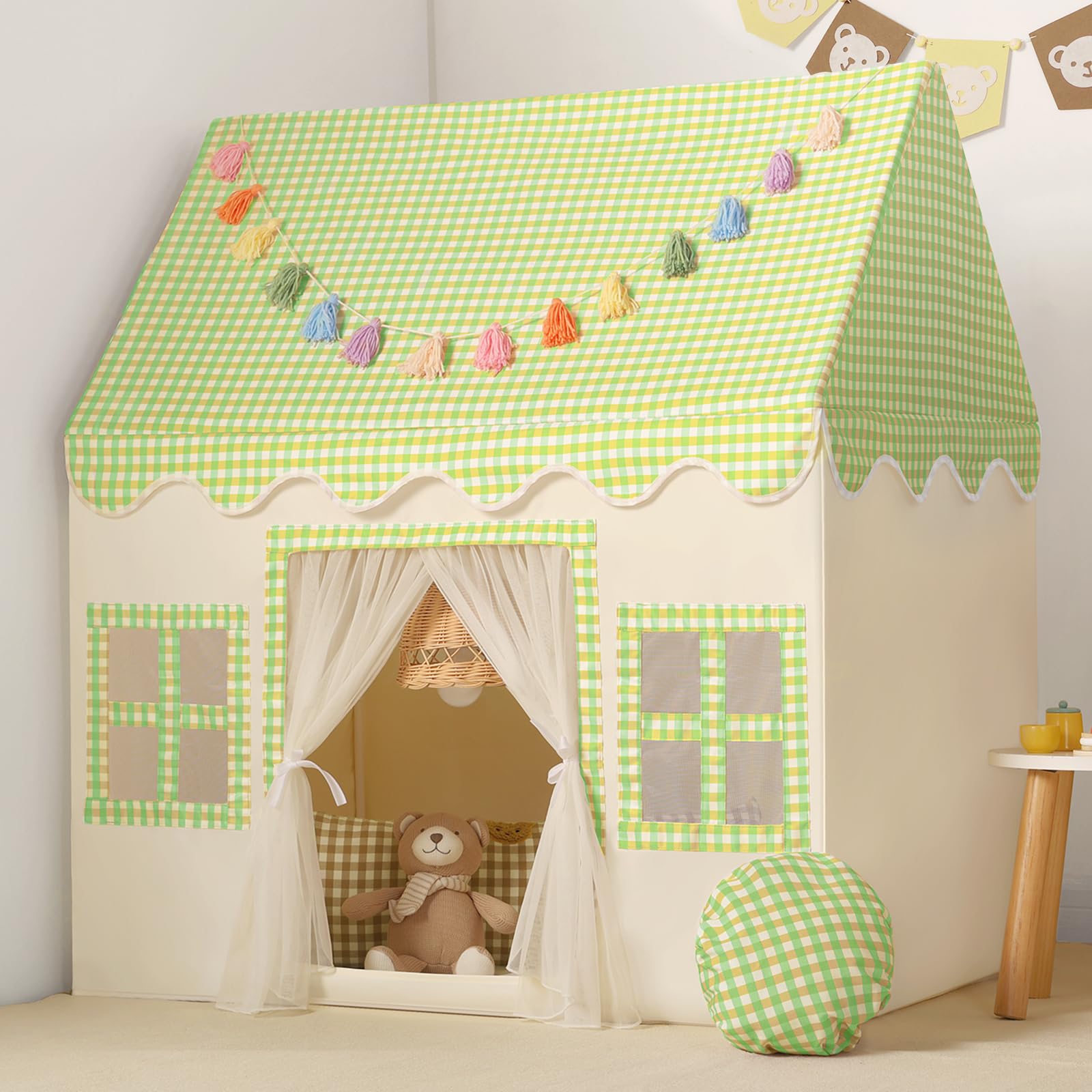 Wilwolfer Kids Play Tents Indoor: Princess PlayHouse with Green Checkered & Padded Mat & Colorful Tassel Garland - Cute Toddlers Play House Toys Castle Tents for Boys Girls Room Decor - 67.5×97×107.5