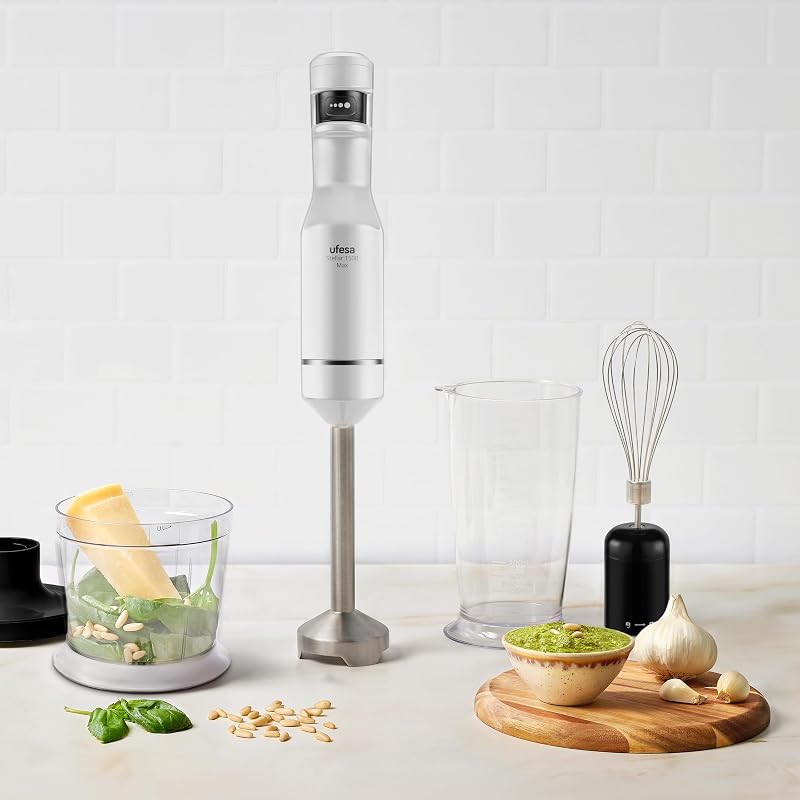 Batidora de Mano Stellar Max TouchSpeed 1500W, Pantalla Digital, Velocidad Táctil Variable, 4 Cuchillas Alta Eficiencia, Ergonómico, Antisalpicaduras, Vaso Medidor, Emulsionador y Picadora
