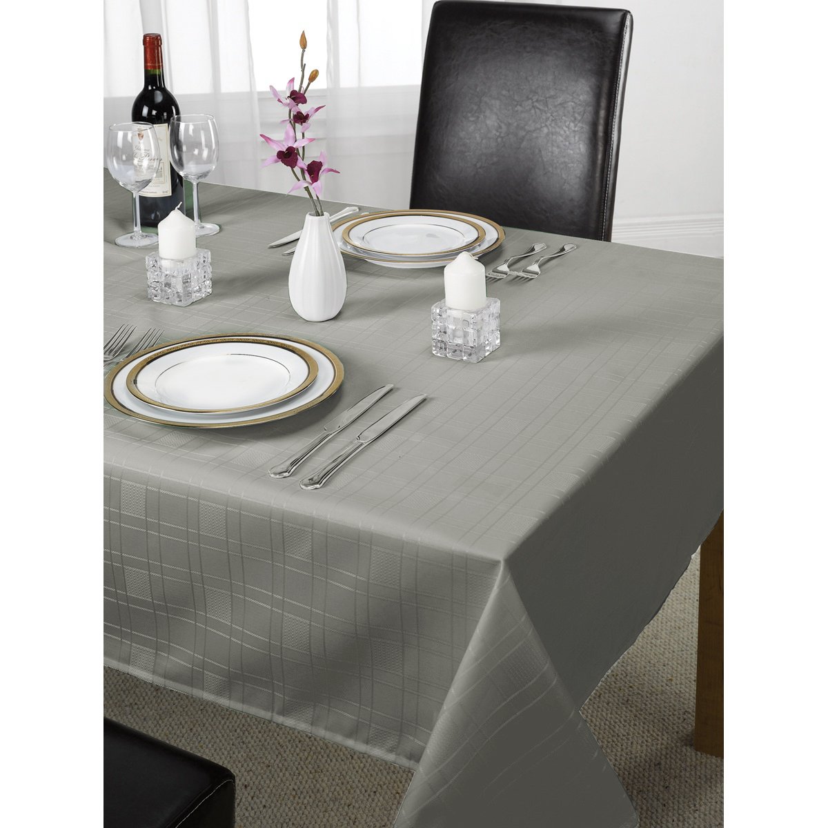 Emma Barclay Chequers - Jacquard Table Cloth in Silver - 70x108 (178x274cm)