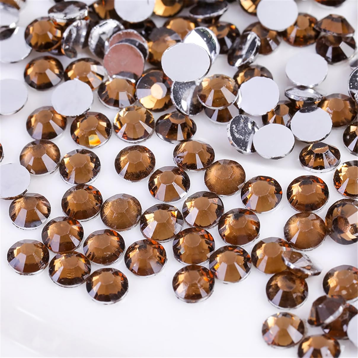 Photo 1 of 3000 Pieces SS12 3mm Flatback Rhinestones Clear Glass Round Gems Crystals for Nail Art DIY Crafts Clothes Shoes Bags ?Dark Coffee?