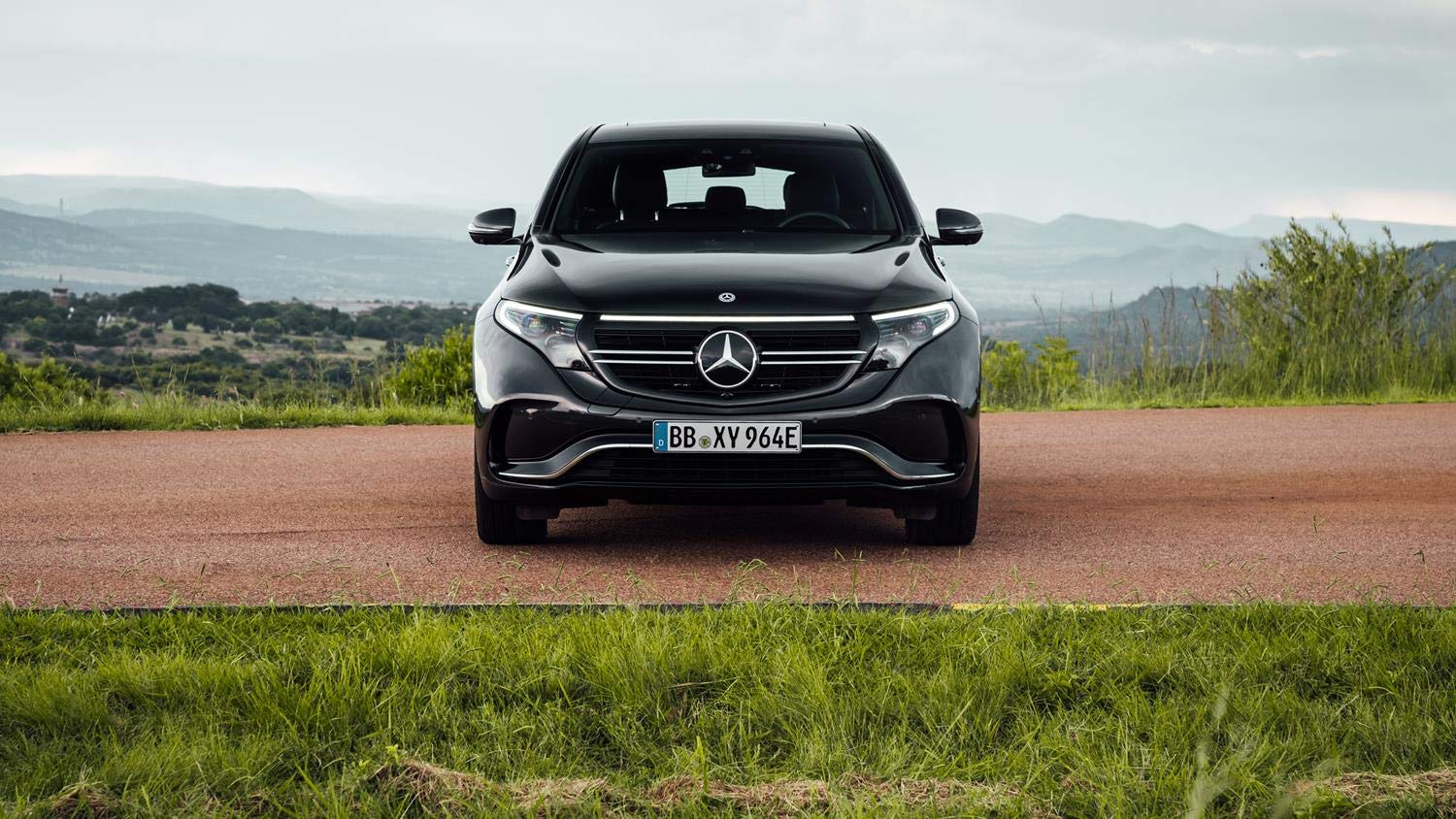 Amazoncom Mercedes Benz Eqc 400 4matic Amg Line 2019 Car