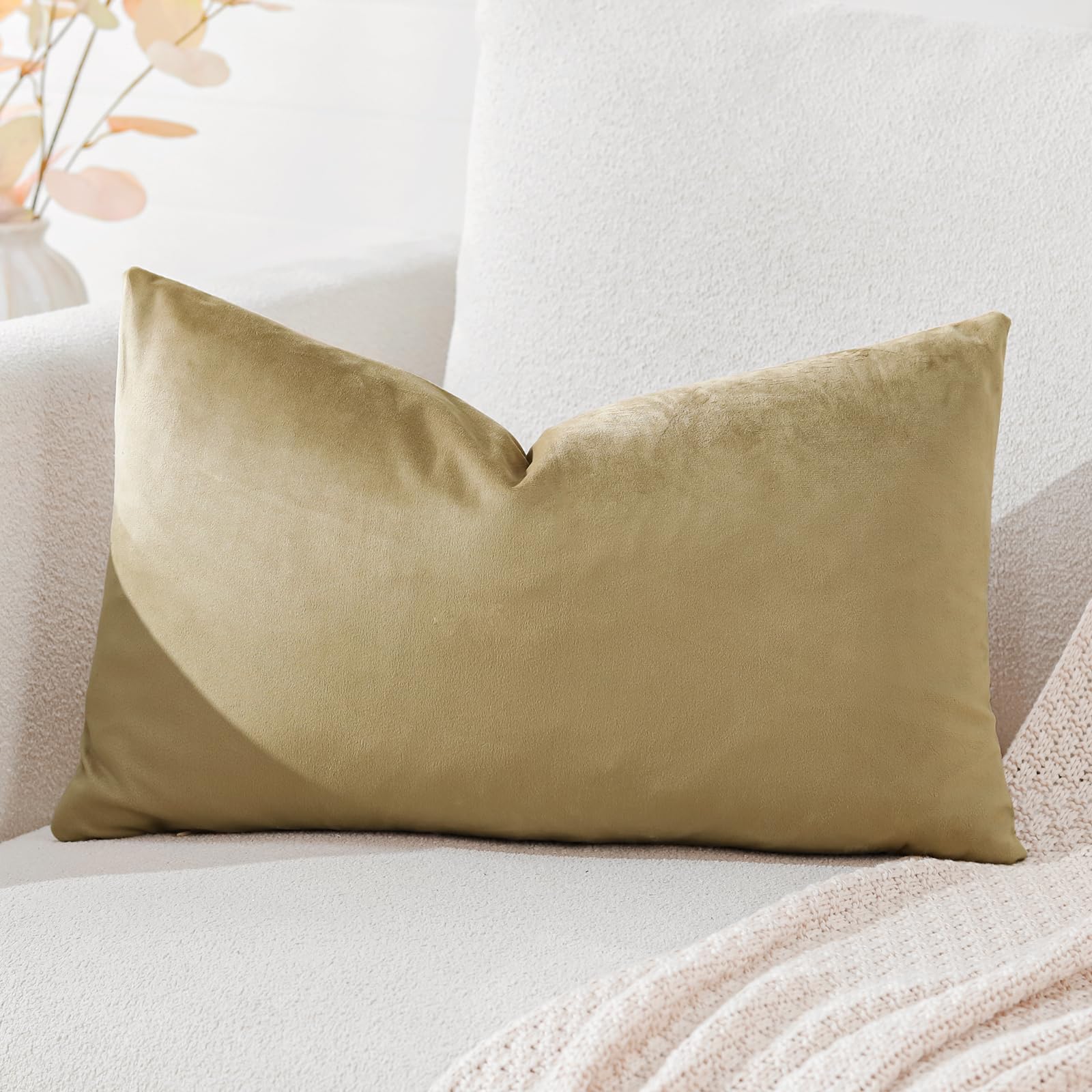 Artscope Luxury Velvet Cushion Covers Super Soft Decorative Rectangle Throw Pillow Covers Case Cushion Covers for Sofa Couch Bedroom Car Decor 40x60cm Tan