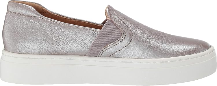 naturalizer women's carly 3 sneaker