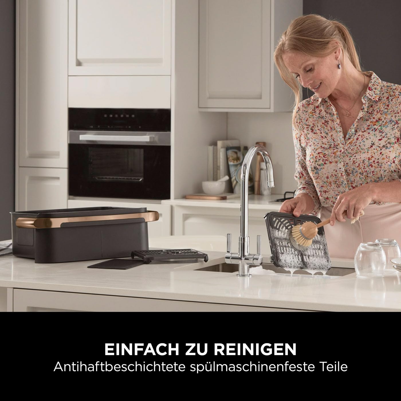 Ninja Foodi FlexDrawer Dual Zone Heißluftfritteuse, Airfryer mit 10,4-Fach und herausnehmbarem Trenner, Antihaftbeschichtung, spülmaschinenfester Korb, 7-in-1, Schwarz & Kupfer, AF500EUCP 8