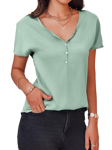 TANKANEO WOMENS DEEP V NECK T-SHIRT BUTTON DOWN LOOSE FIT CURVED HEM BASIC TEE TOP GREEN, SMALL