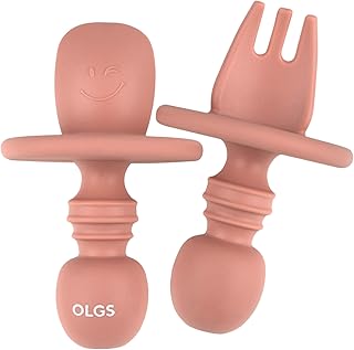 Silikon Kinderbesteck 2er Set Rosa | Das erste Babybesteck Gabel und Löffel BPA-frei | Beißring zum Zahnen Beißspielzeug für Babys und Kinder | Selbstfütterndes Besteck für Mädchen (Muted)