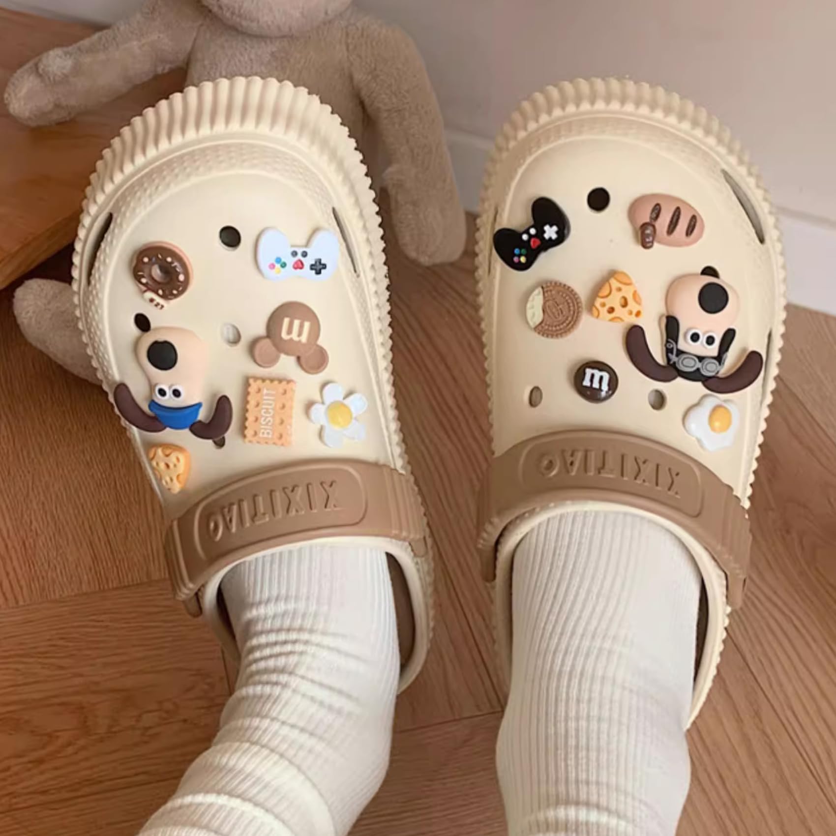 YPNMR Women's Water Clogs Cartoon Dog Summer Garden Slippers, Outdoor Platform Hole Shoes Beach Sandals (Brown,8-9,US_Footwear_Size_System,Adult,Numeric Range,Medium,8,Women,9)