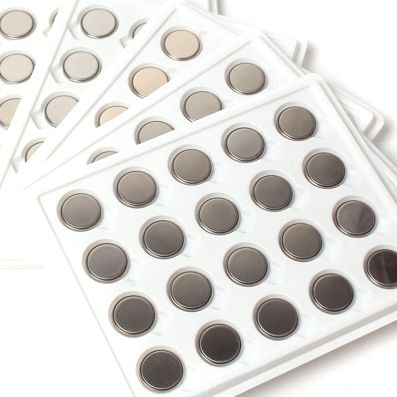 WindMax CR2032 Li-ion Lithium Batteries 3V Coin Button Cell- 100 Pieces: Health & Personal Care