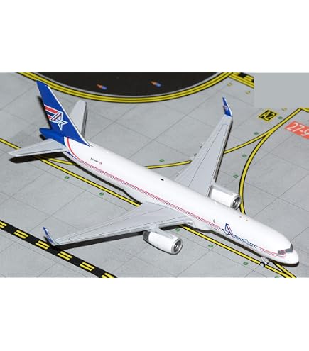 Amazon.com: GeminiJets G2UPS1276 UPS Boeing 767-300F N324UP; Scale