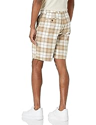 Amazon Essentials Men's Classic-Fit 9" Chino