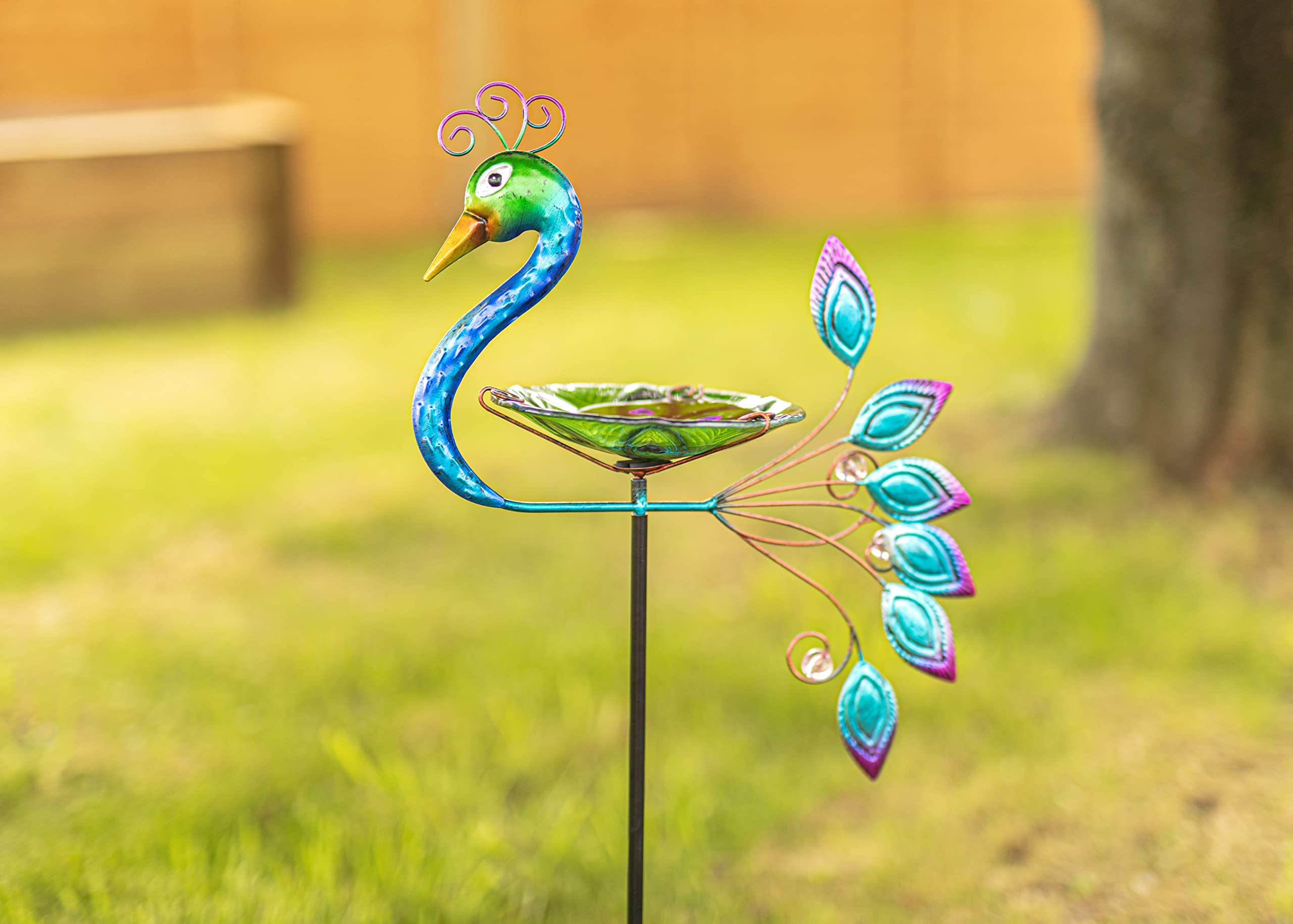 Garden Mile Peacock Bird Bath & Feeder with Stake – 80cm Glass & Metal Outdoor Feeding Station - Free Standing Decorative Bird Bath for Garden, Patio & Wildlife