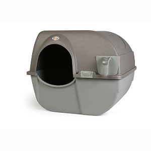 5. Omega Paw Self-Cleaning Litter Box