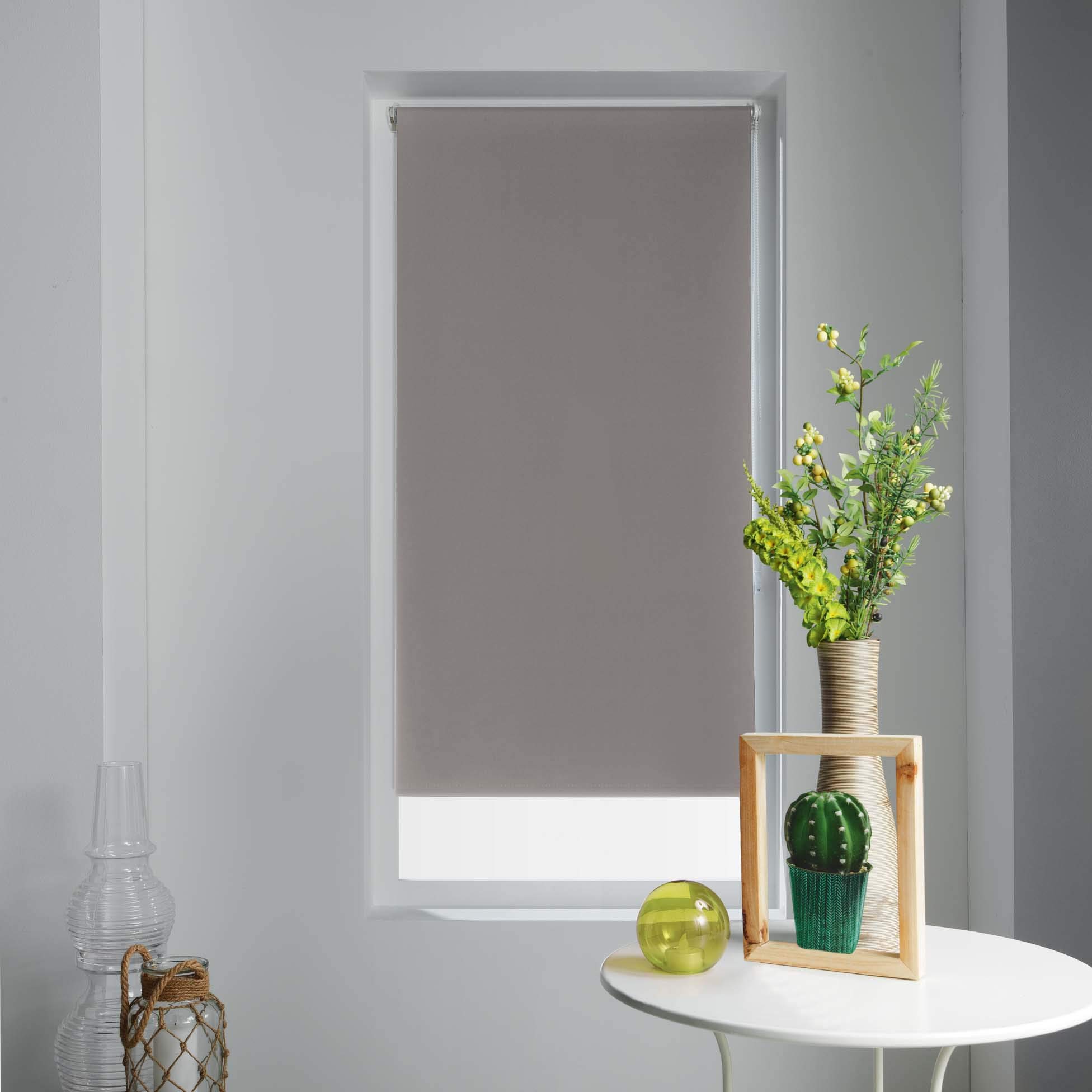 Douceur d'Intérieur Blackout Roller Blind, Occult Taupe, 60 x 180 cm