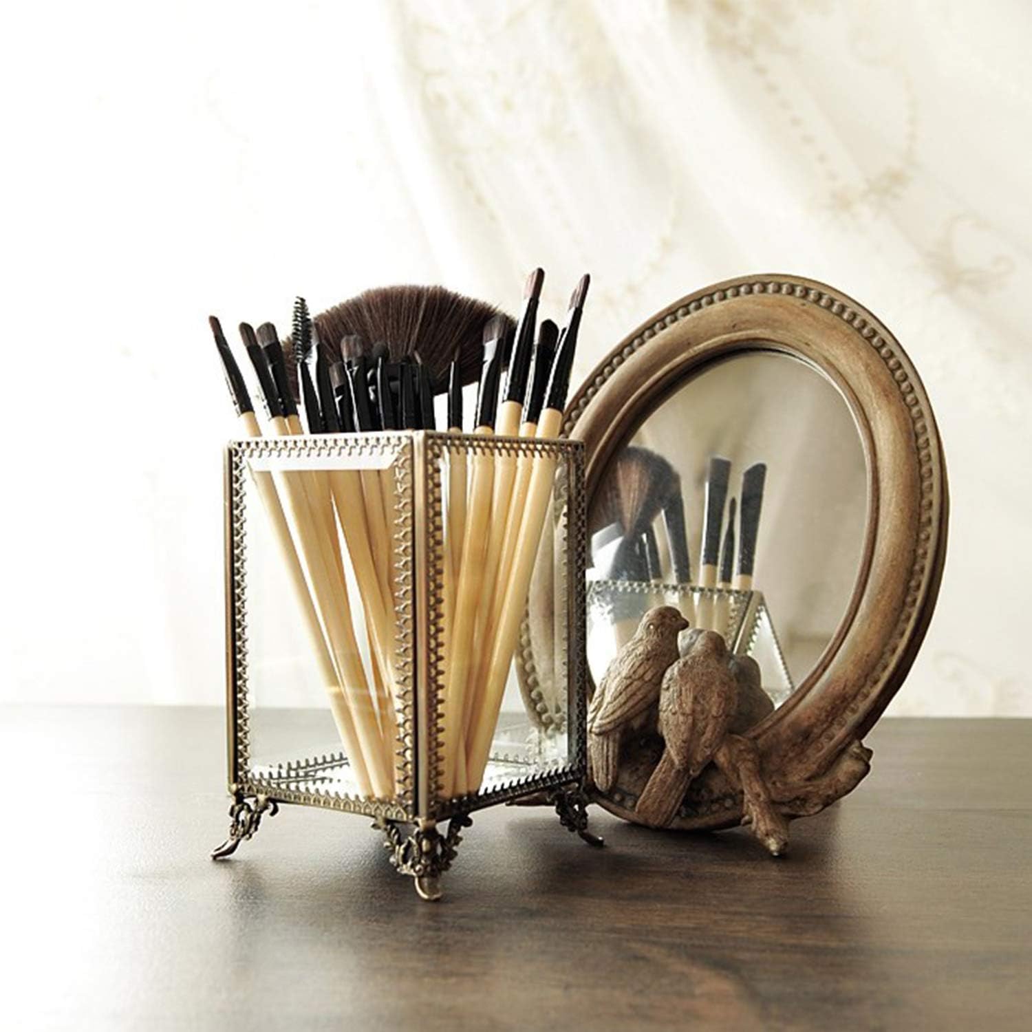 PuTwo Makeup Organizer Vintage Make up Brush Holder with Free White