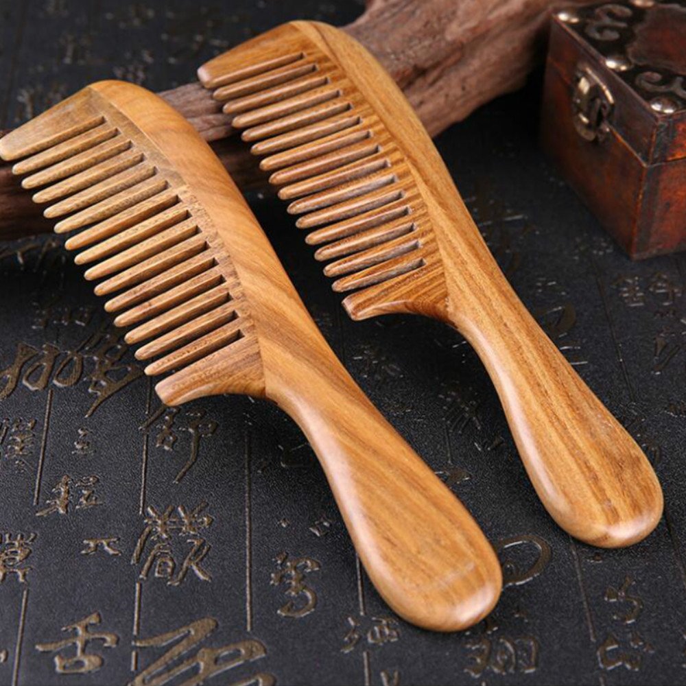 Vinmax Sandalwood Wide-Tooth,Natural Anti-Static Comb for Detangling Wet Hair (Wood Color)