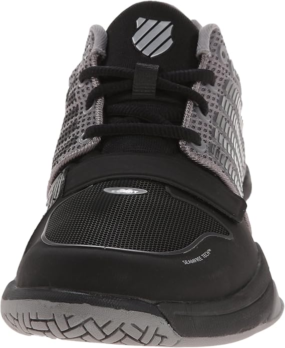 white gym trainers mens