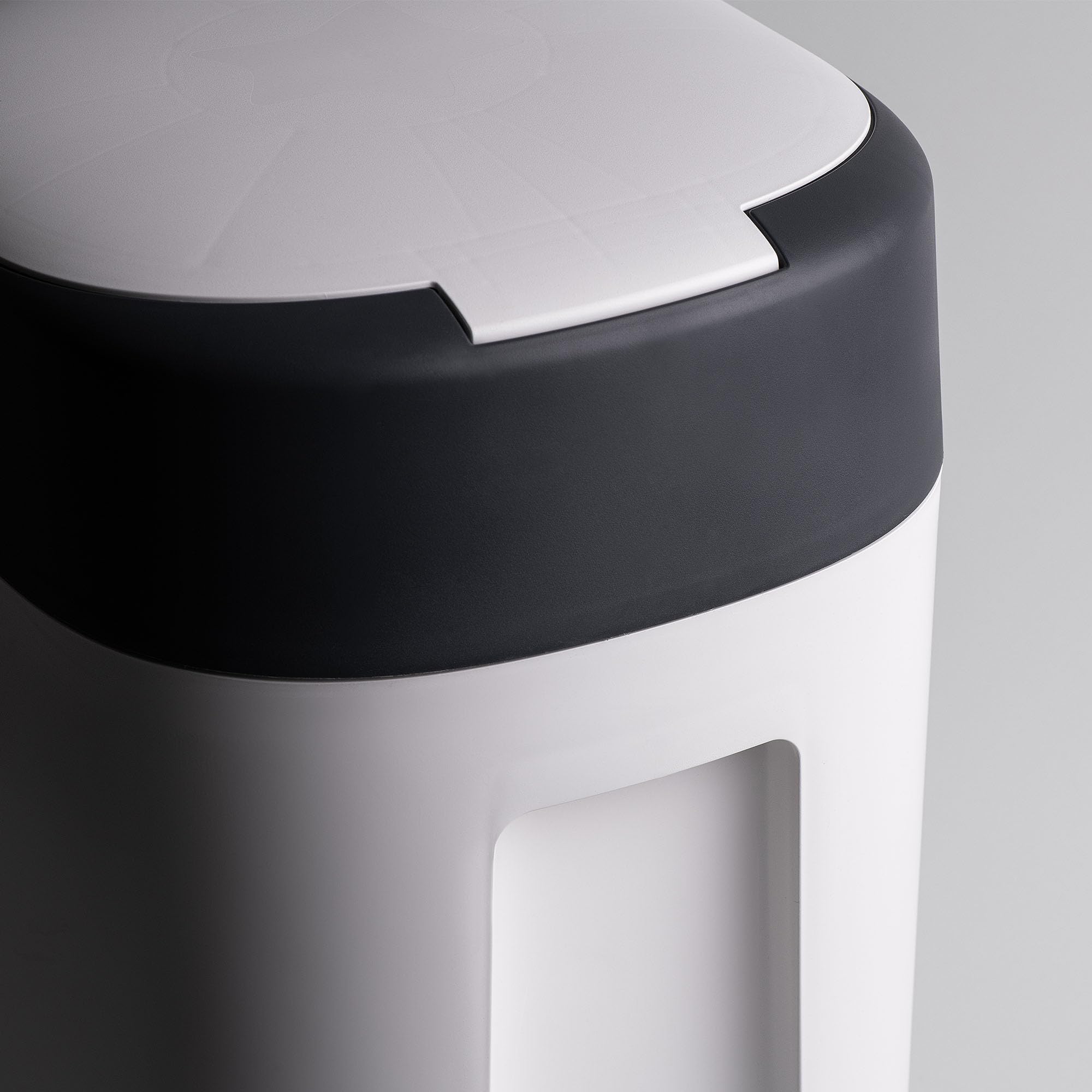 Tommee Tippee Twist & Click Advanced Windeleimer, mit 12-er Pack Nachfüllkassetten mit einer mehrschichtigen, antibakteriellen Folie gefüllt, Weiß (Verpackung kann variieren) 5
