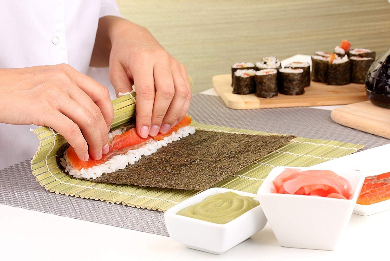 Helen’s Asian Kitchen Sushi Mat, 9.5-Inches x 8-Inches, Natural Bamboo: Kitchen Tool Sets: Kitchen & Dining