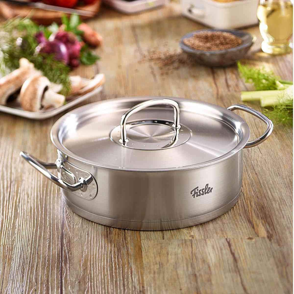 Fissler 084-373-24-000 Professional Collection Shallow Pan, 9.4 inches (24 cm), Stainless Steel, Gas Fire/Induction Compatible, Made in Germany