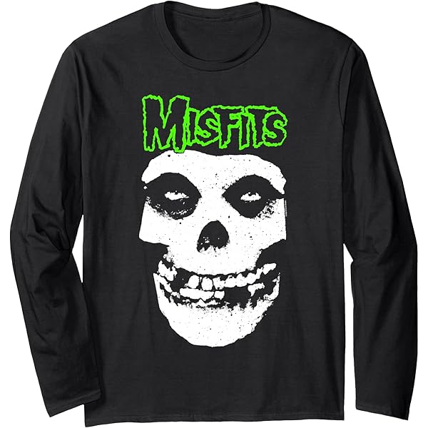 Amazon.com: Misfits Misfit Skull Logo Long Sleeve T-Shirt