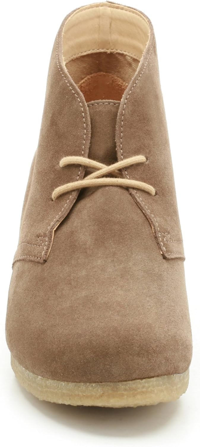 clarks yarra desert boots
