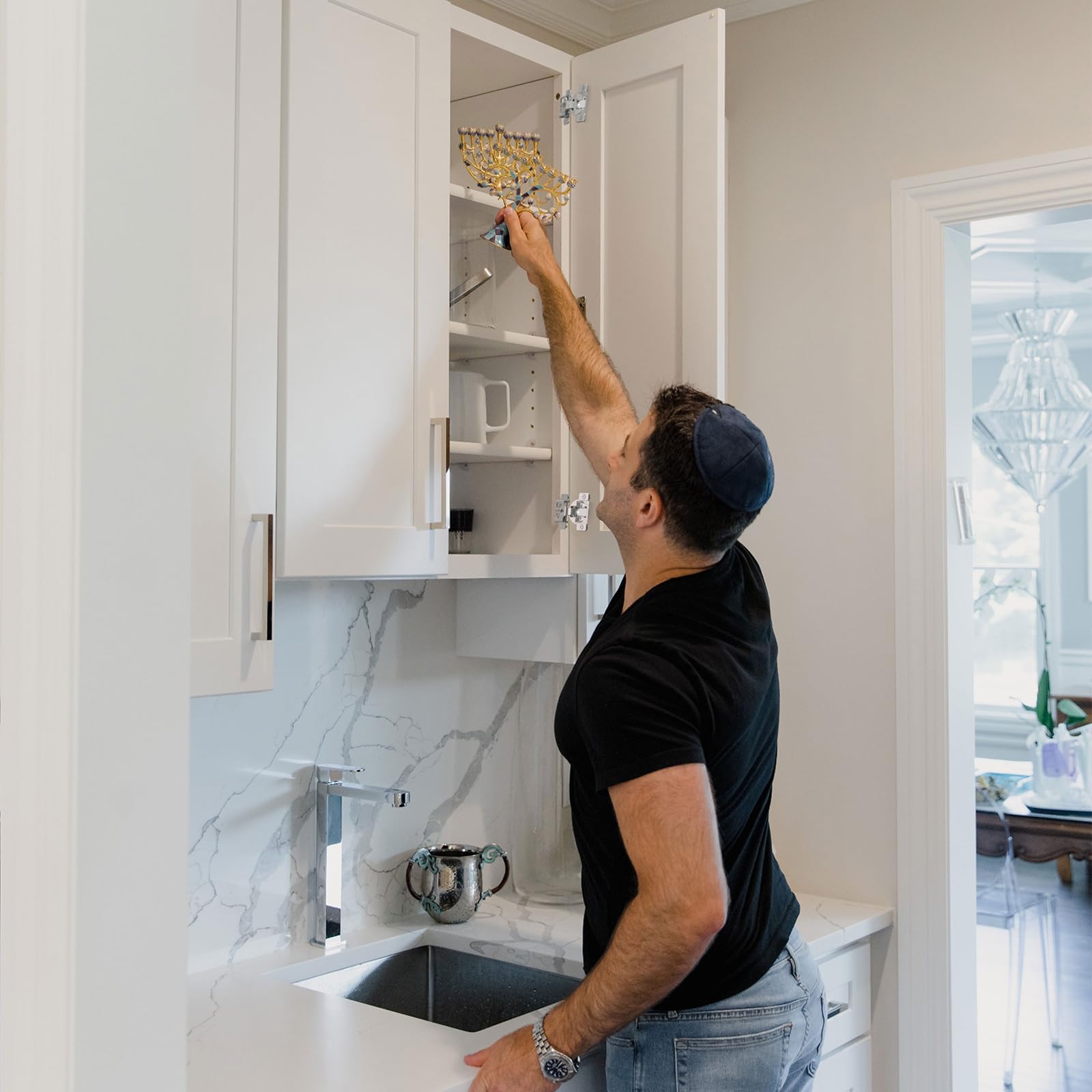 Furniware 10 Pieces 1-1/4 in Overlay Soft Close