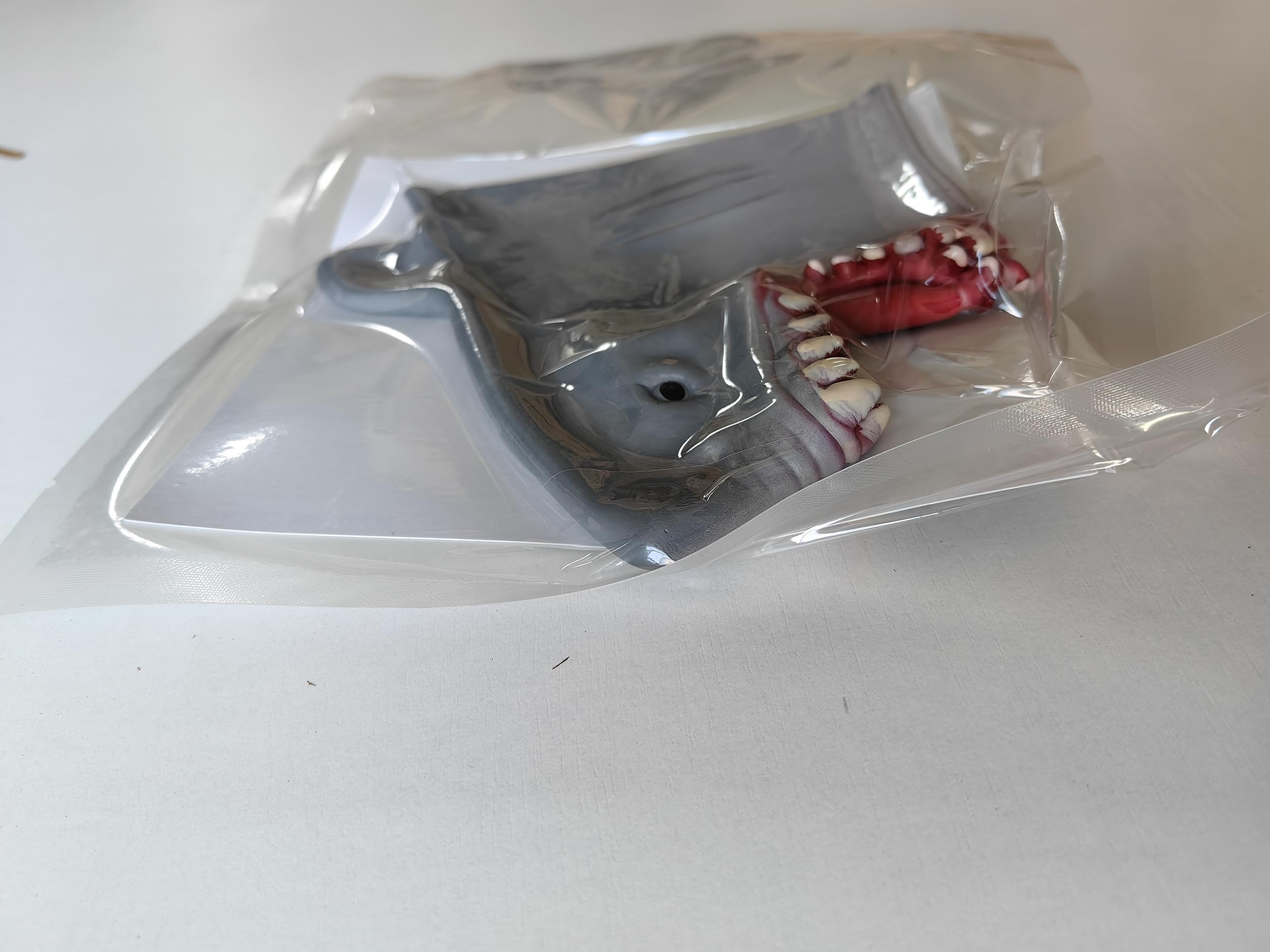 Yolococa Shark Hand Puppet Realistic Latex Animal Hand Puppets for Children Instagram Toys