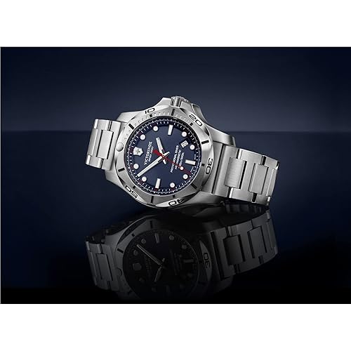 Victorinox Swiss Army Men's Swiss-Quartz Watch with