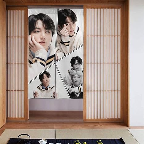 Amazon Bts 防弾少年団 Map Of The Soul 7 のれん 部屋仕切 暖簾 玄関 キッチン 飲食店 間仕切り 遮光 目隠し おしゃれ シンプル 人気 かわいい 正月飾り 間仕切りカーテン インテリア ロング 雑貨 和風断熱遮光 台所 部屋 着替え室 ドアカーテン 料理屋